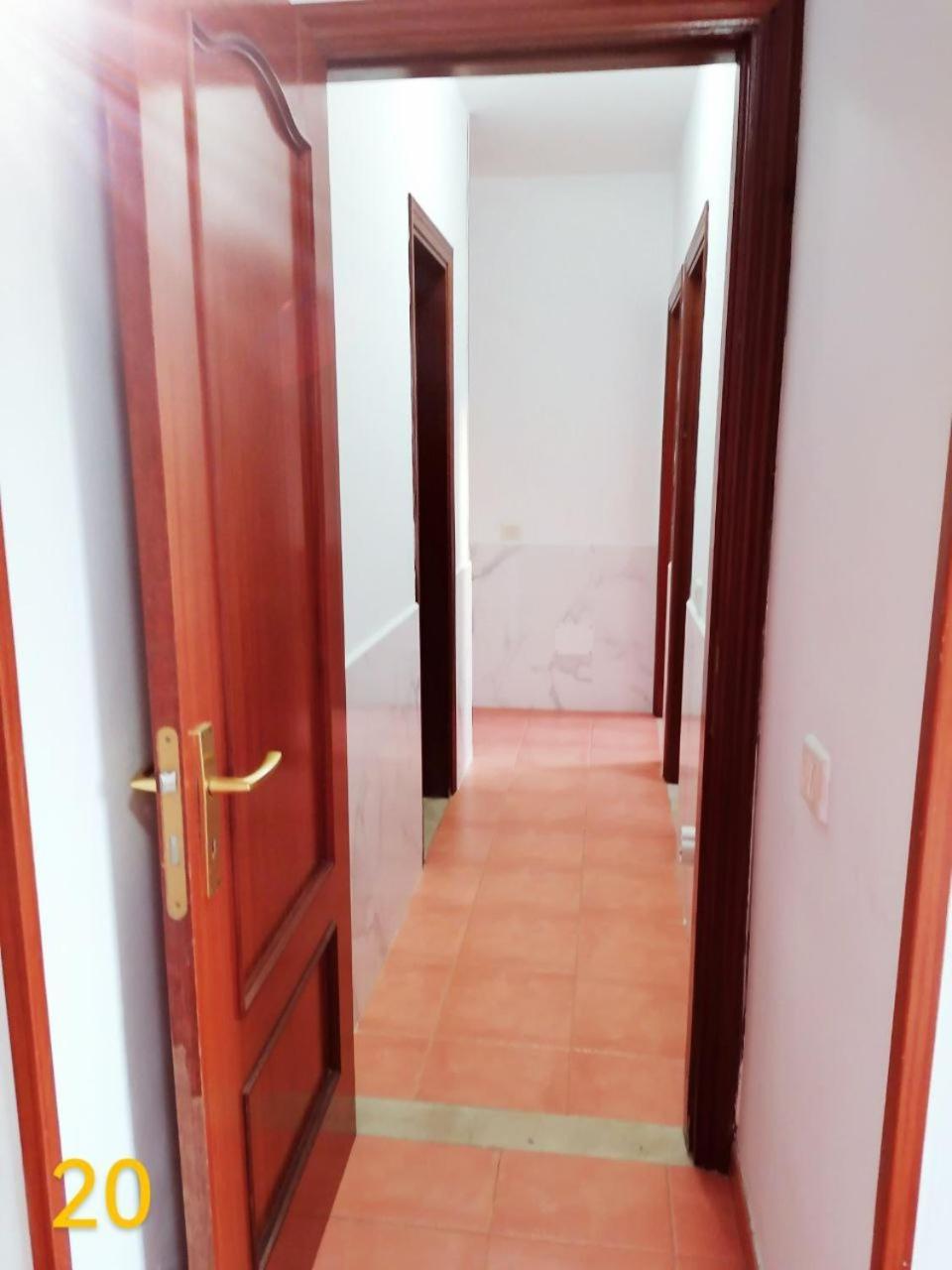 Big Villa Puerto Rico Streetfront With Private Saltwater Jacuzzi Pool, Bbq, Kitchen & 3 Terraces Near Shopping Center Puerto Rico (Gran Canaria) Exterior foto